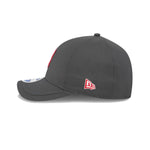 New Era San Francisco 49ers NFL Sideline 2025 Charcoal 9FORTY M-Crown - baseball sapka