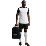 Nike Academy Team L Backpack – a sports backpack with a ball and laptop compartment hátizsák