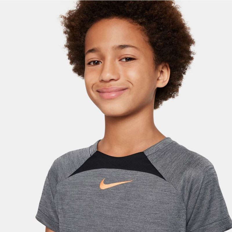 Nike Dri-FIT Academy Jr T-shirt DQ8901 010 Póló