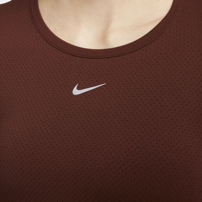 Nike Dri-FIT ADV Aura T-shirt W DD0588-273 Póló Ruházat Póló - Sportmania.hu