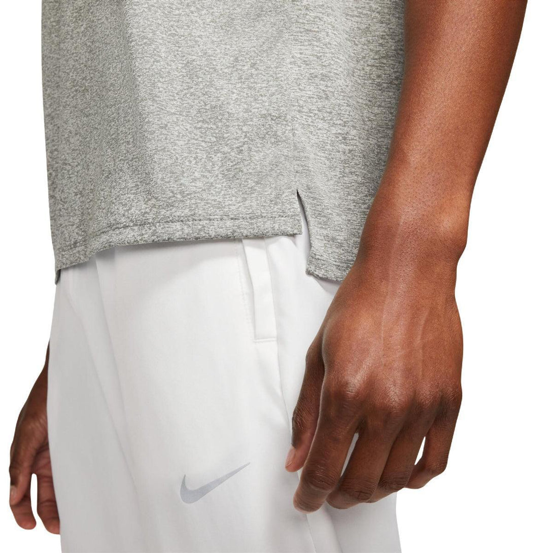 Nike Dri-FIT Rise 365 póló, férfi Póló - Sportmania.hu