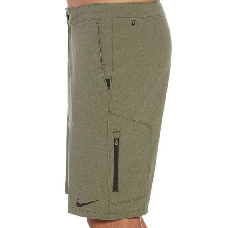Nike Flow 9&quot; M NESSC515-240 shorts - Sportmania.hu