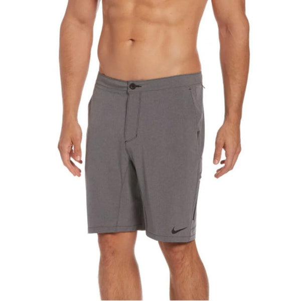 Nike Flow 9&quot; M shorts NESSC515-061 Ruházat