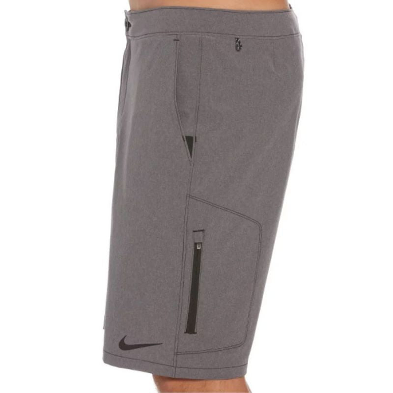 Nike Flow 9&quot; M shorts NESSC515-061 Ruházat