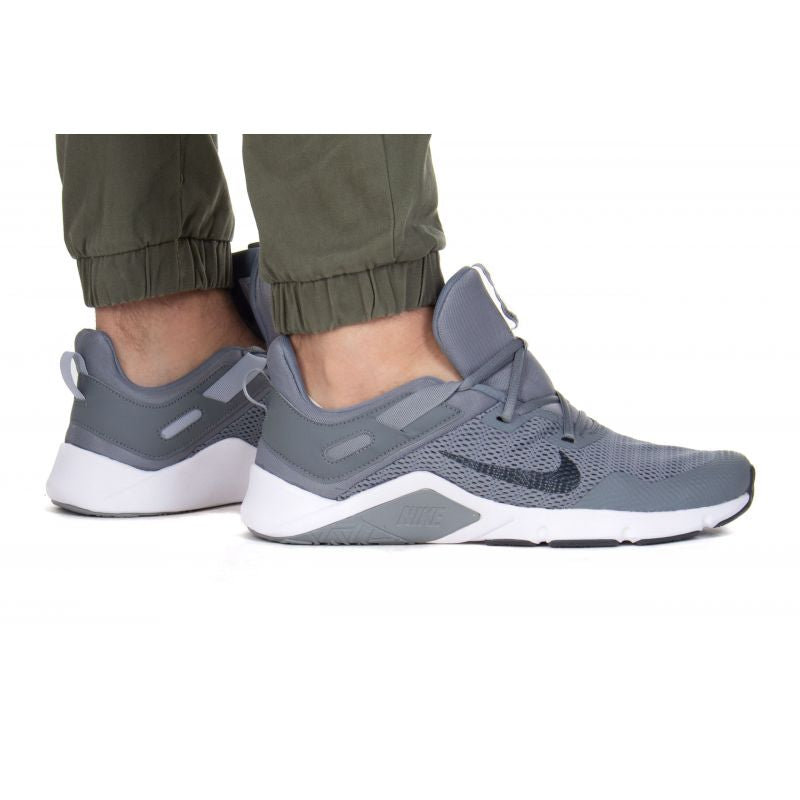 Nike Legend Essential M CD0443-002 Cipő - Sportmania.hu