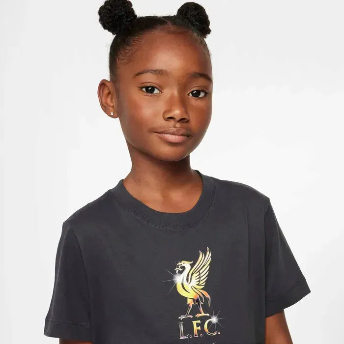 Nike Liverpool FC 24/25 Tee Crest póló, gyerek - Sportmania.hu