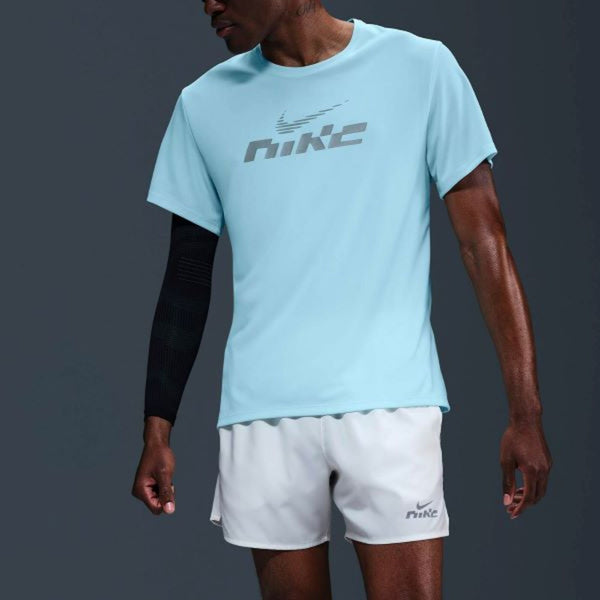 Nike Miler Flash Men\"s Dri-FIT Póló - Sportmania.hu