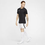 Nike_ NIKE DRI-FIT PARK VII MEN\"S SO Póló - Sportmania.hu