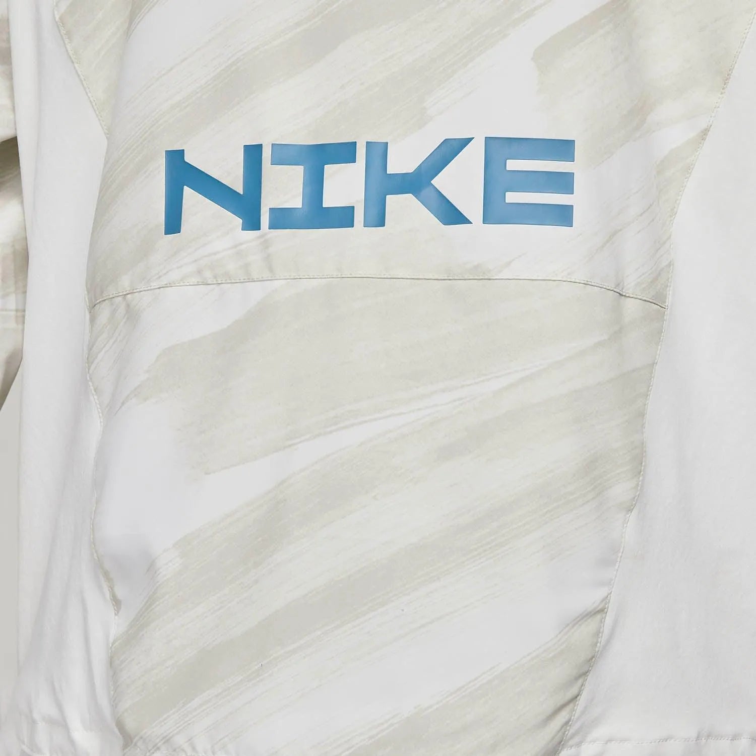 Nike_ Nike Dri-FIT Sport Clash Men\'s Woven 1/2-Zip Training Hoodie Pulóver - Sportmania.hu