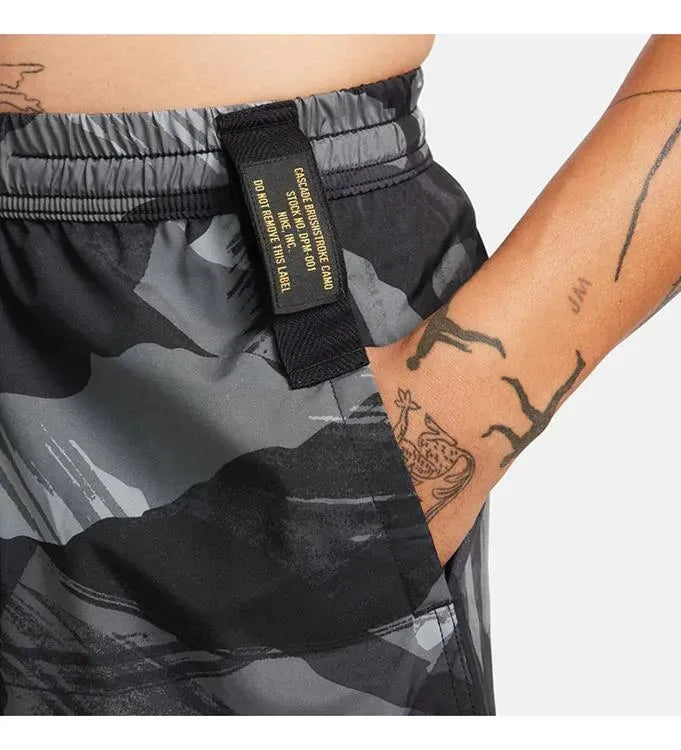 Nike_ Nike Form Camo Men\"s Dri-FIT 9 Short