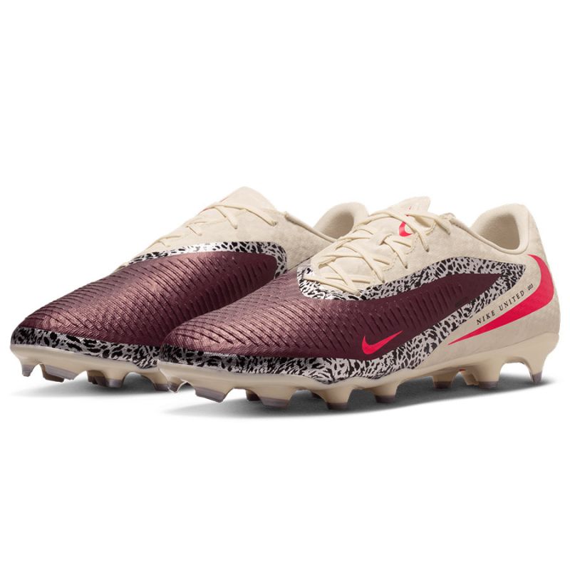 Nike Phantom 6 Low Academy NU3 FG/MG focicipő