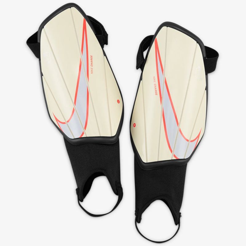 Nike Shin pads Nike Charge M SP2164 113 Kiegészítők - Sportmania.hu
