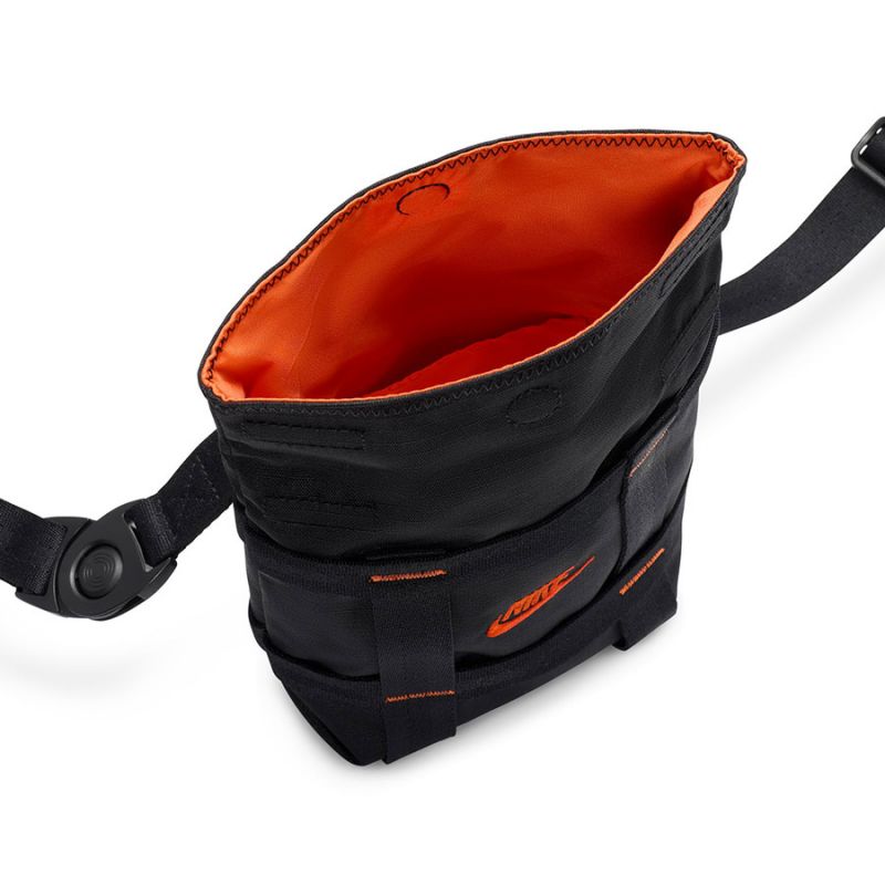 Nike Sportswear HF8106-010 bag, pouch Kiegészítők