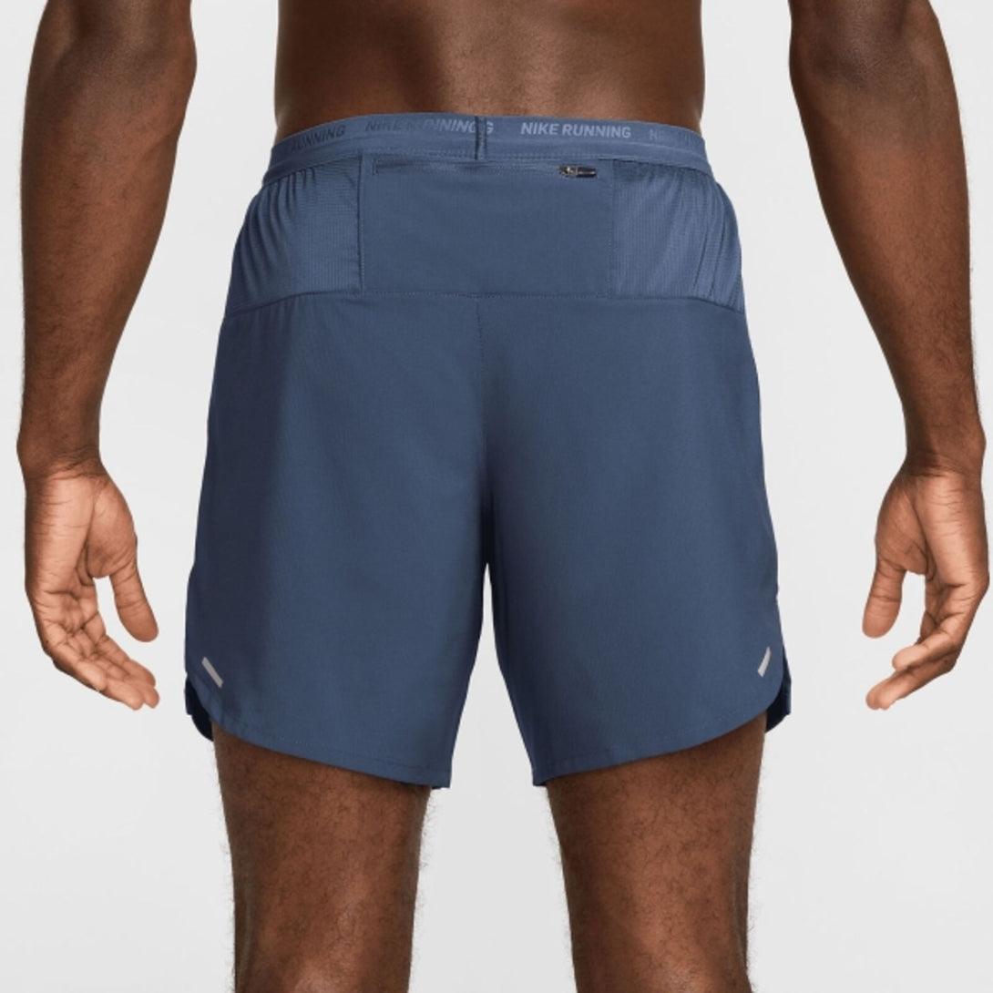 Nike Stride Men\"s Dri-FIT 7\" 2 Short - Sportmania.hu