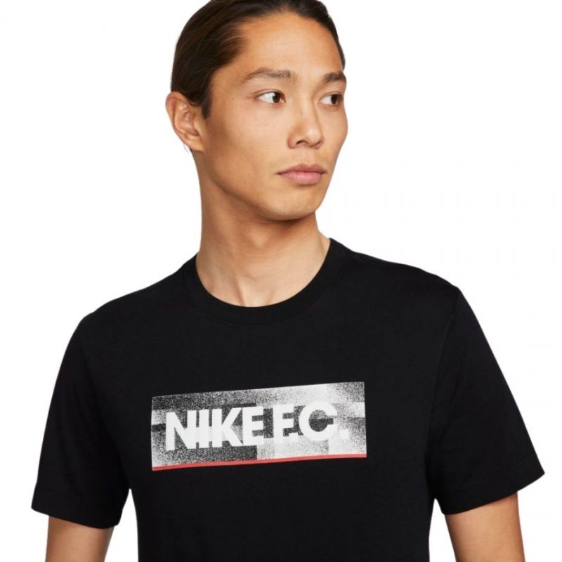 Nike T-shirt Nike NK Fc Tee Seasonal Block M DH7444 010 Póló Ruházat Póló - Sportmania.hu