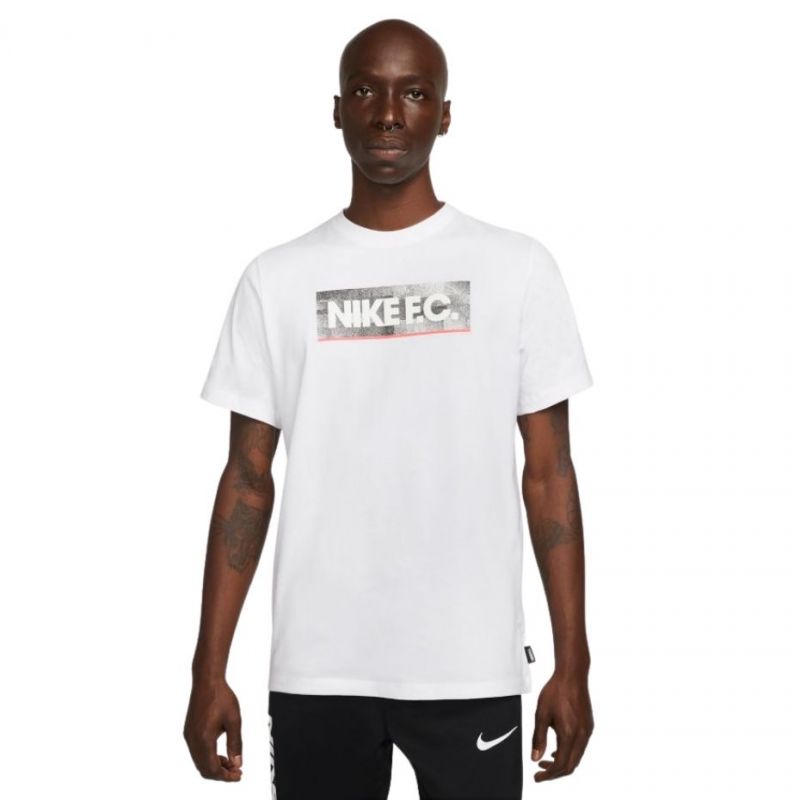 Nike T-shirt Nike NK Fc Tee Seasonal Block M DH7444 100 Póló Ruházat Póló - Sportmania.hu