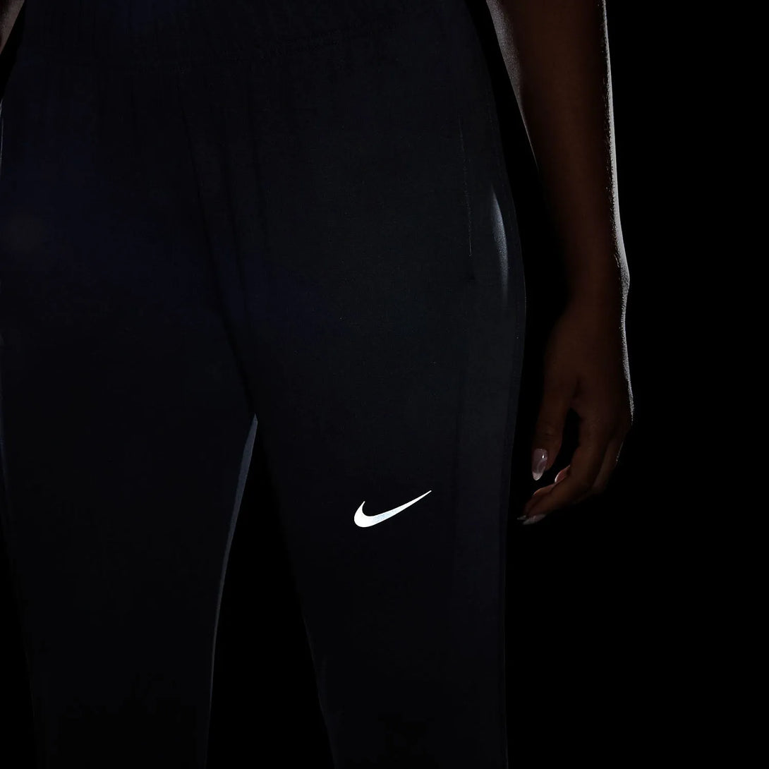 Nike Therma-FIT Essential melegítőnadrág Nadrág - Sportmania.hu