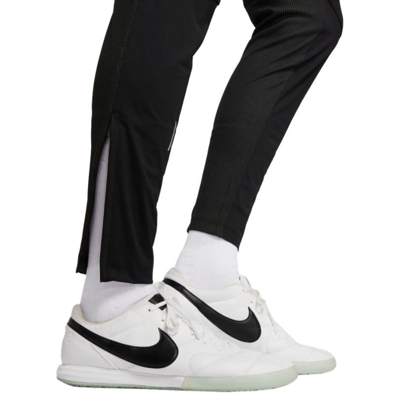 Nike Therma-Fit Strike Pant Kwpz Winter Warrior M DC9159 010 Ruházat - Sportmania.hu