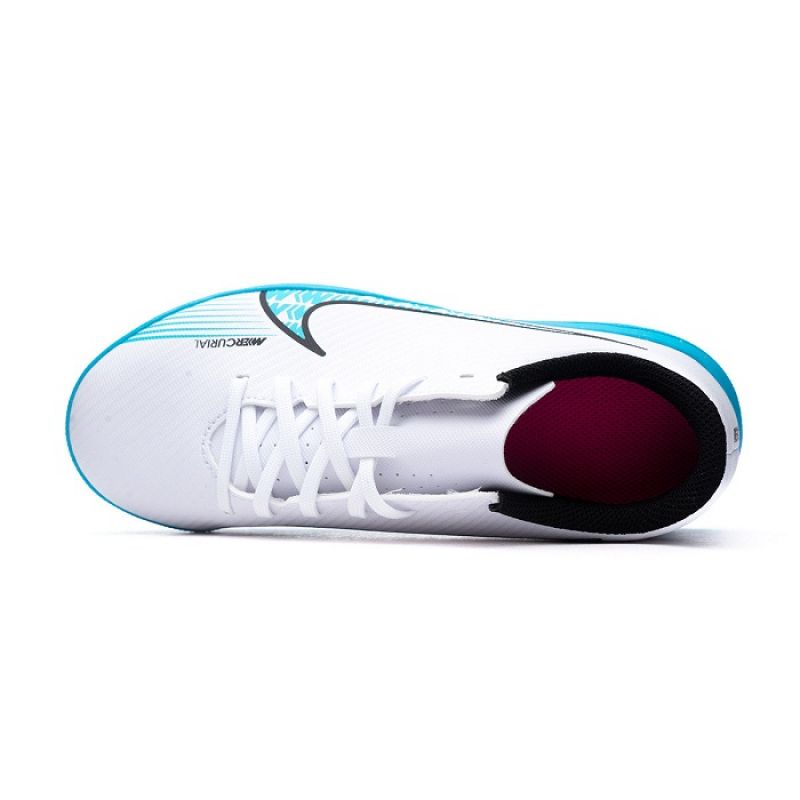 Nike Vapor 15 Club TF Jr DJ5956-146 Cipő - Sportmania.hu