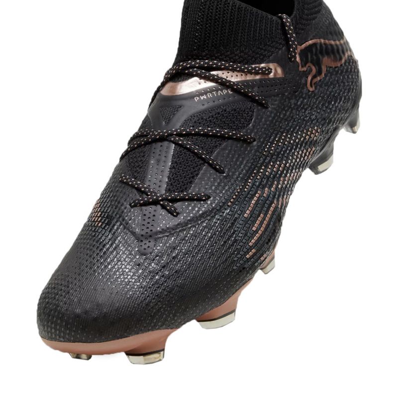 Puma Future 7 Ultimate FG/AG M 107599 02 football shoes Cipő