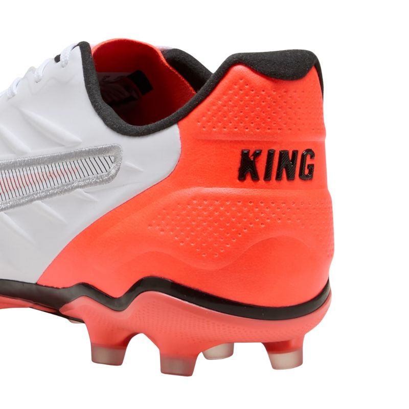Puma King Pro FG/AG M 108828 01 football boots Focicipő - Sportmania.hu