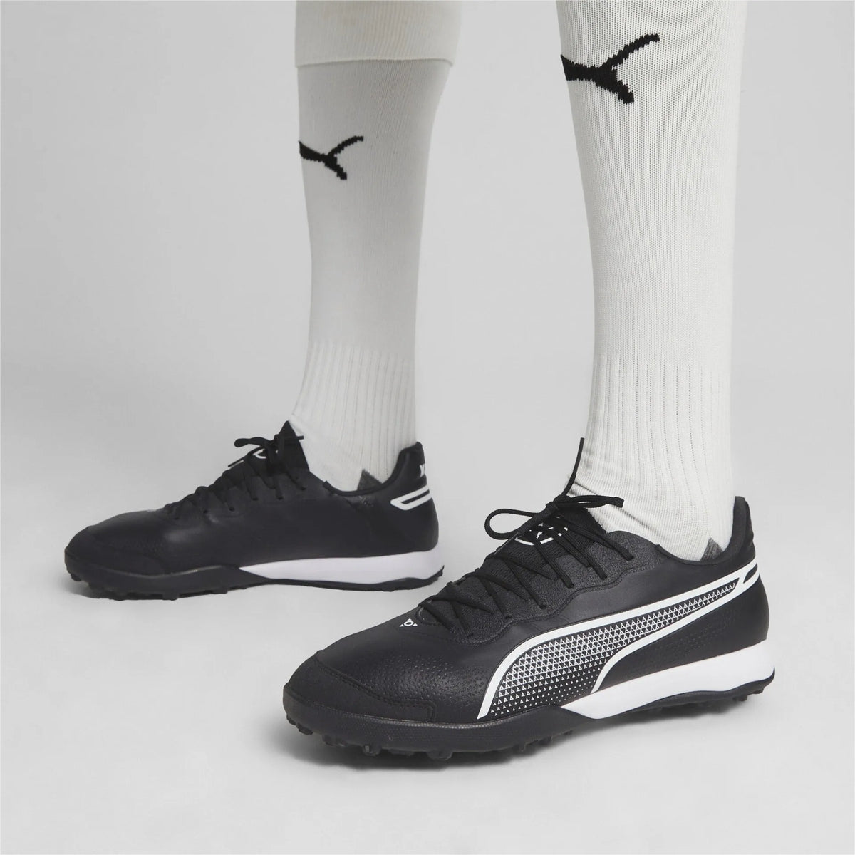 Puma KING Pro TT M férfi Focicipő 107255-01