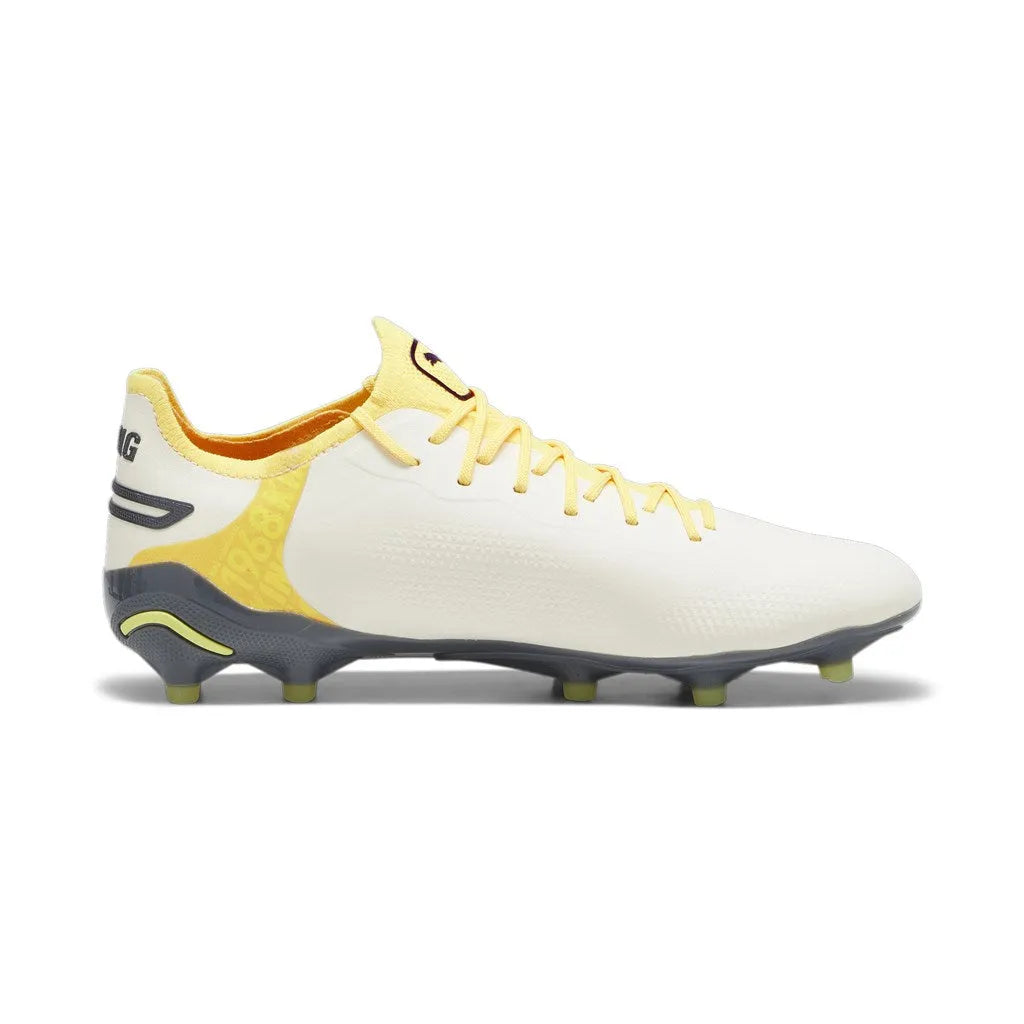Puma KING ULTIMATE FG/AG Alpine Snow-Asphalt- Focicipő - Sportmania.hu