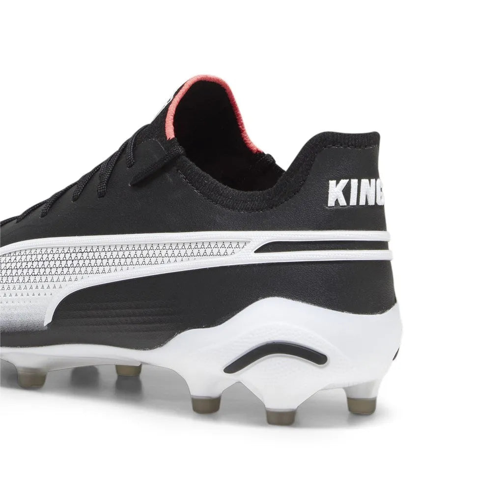 Puma KING ULTIMATE FG/AG Focicipő - Sportmania.hu