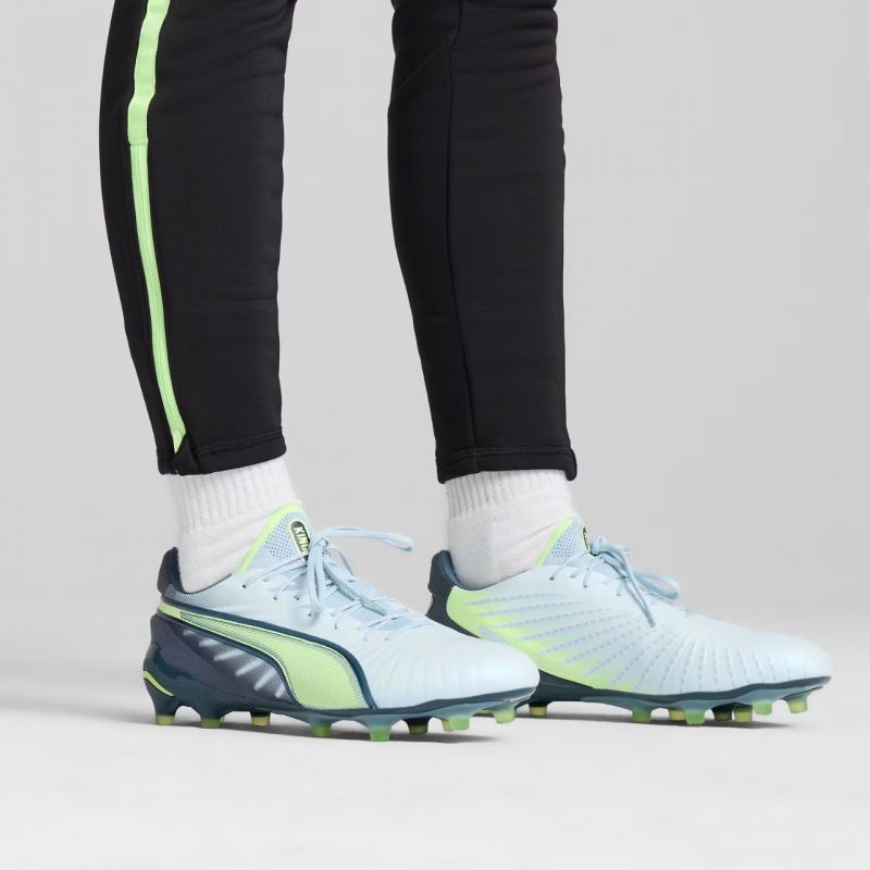 Puma King Ultimate FG/AG M 107809 03 Football Boots Cipő