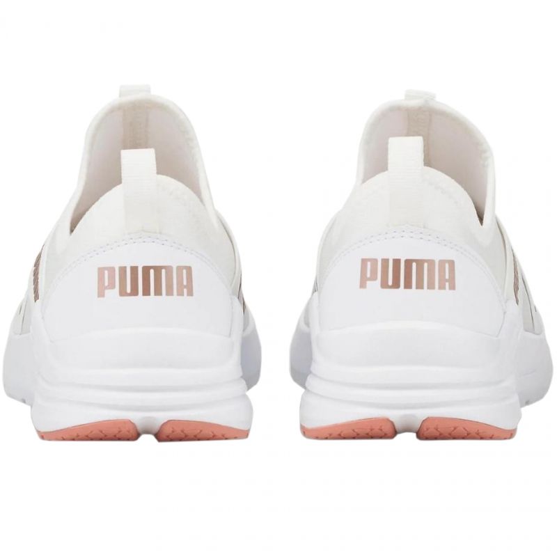 Puma Wired Run Slipon Wmns W 382299 04 - Sportmania.hu