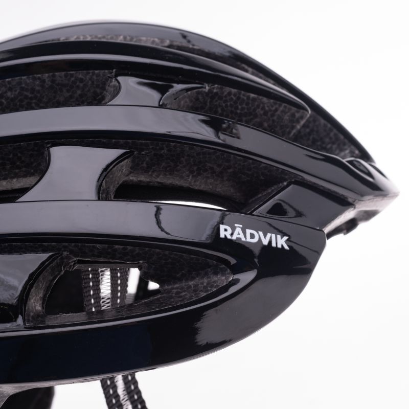 Radvik PELETON helmet sisak