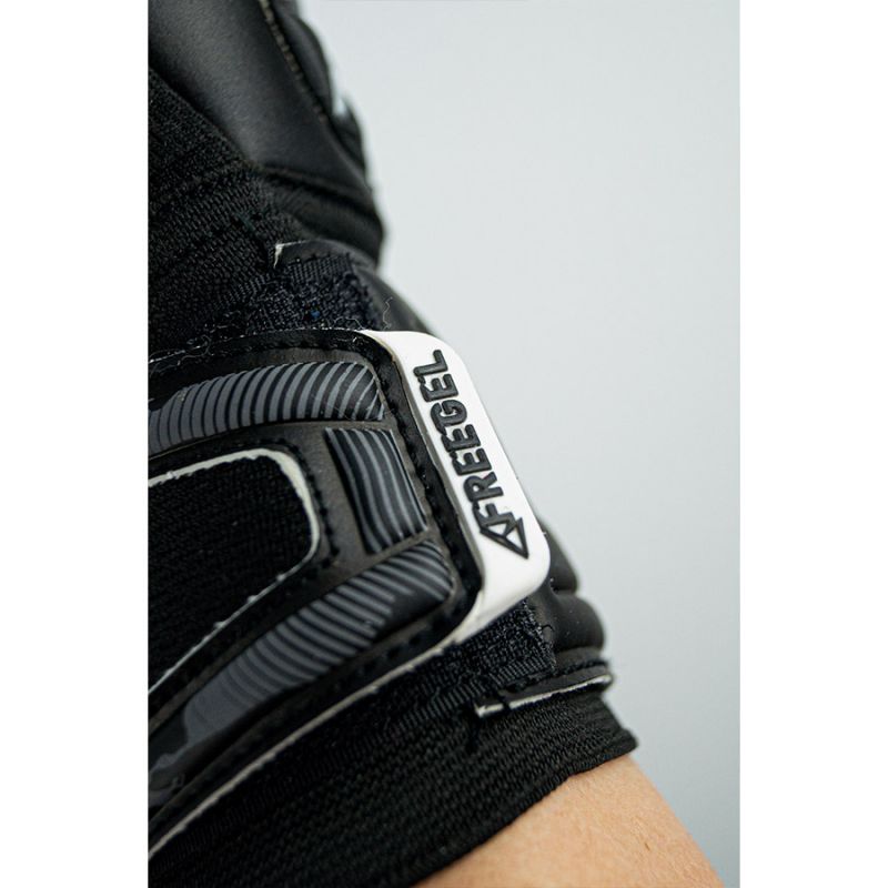 Reusch Attrakt Freegel Infinity M 53 70 735 7700 Goalkeeper Gloves Kesztyű - Sportmania.hu