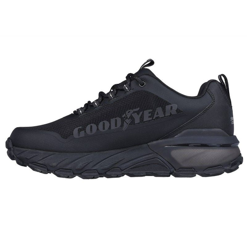 Skechers Max Protect Fast Track M 237304-BBK Cipő - Sportmania.hu