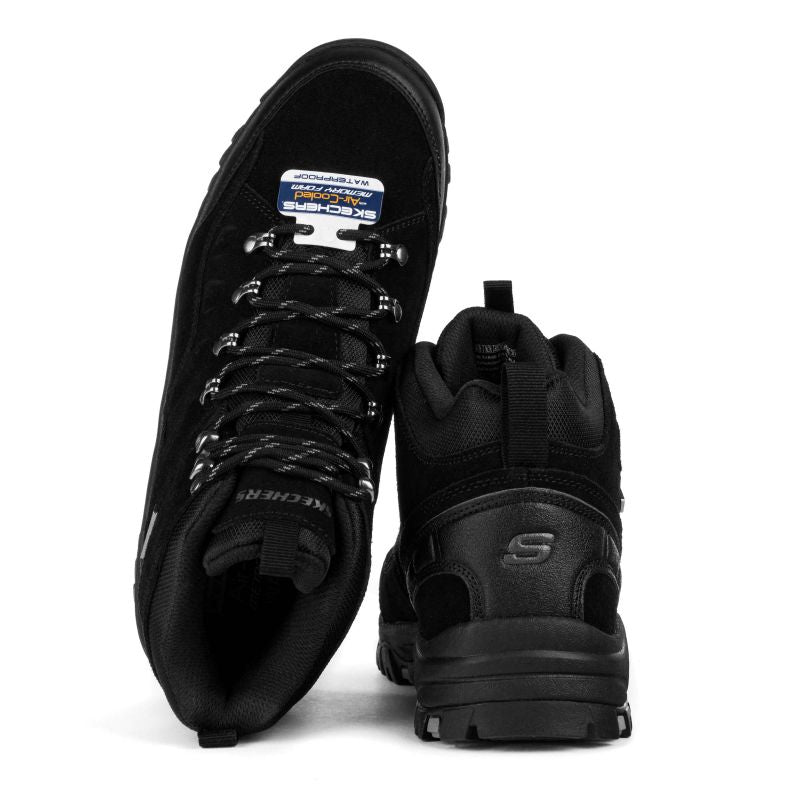 Skechers Relaxed Fit Relment Pelmo M 64869 BLK Cipő - Sportmania.hu