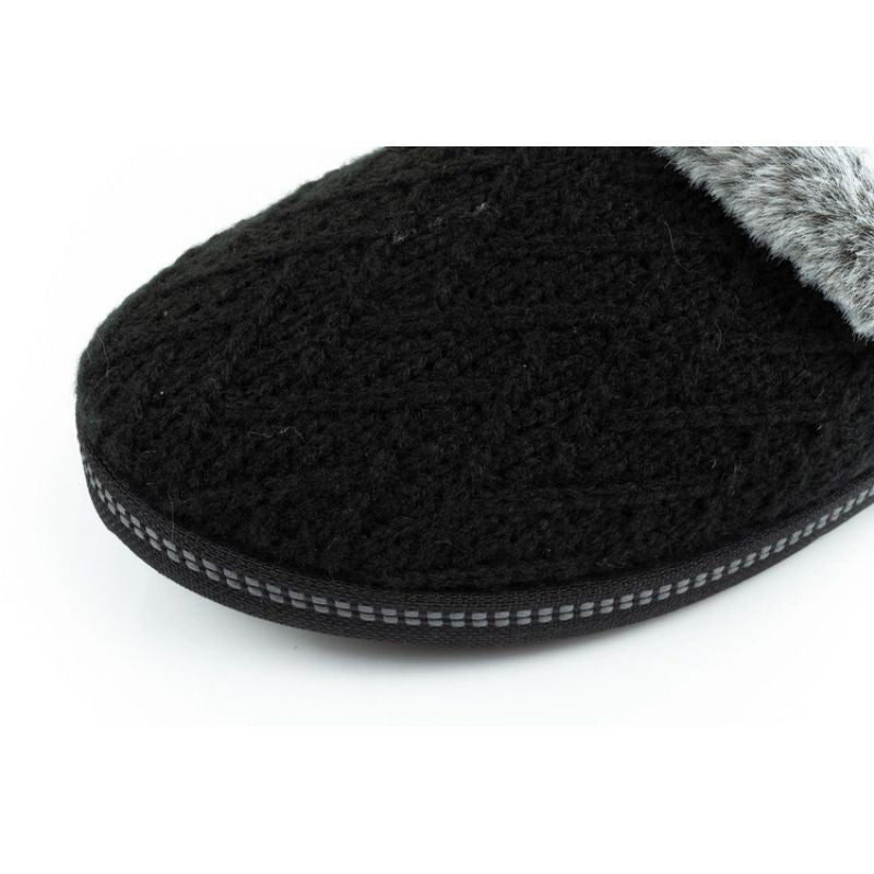 Skechers Slippers W 167225/BLK Cipő - Sportmania.hu