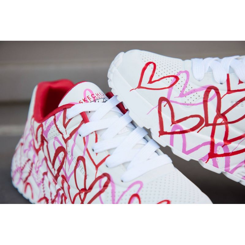 Skechers X Jgoldcrown Uno-Spread The Love W 155507-WRPK Cipő - Sportmania.hu