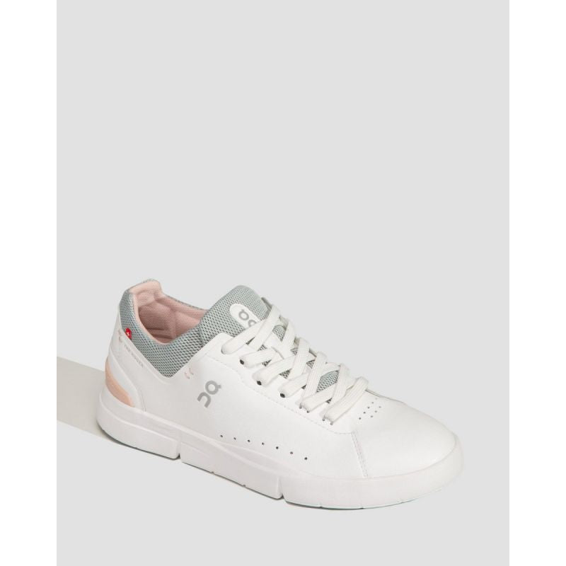 The Roger Center Advantage on Running Shoes W 4899454