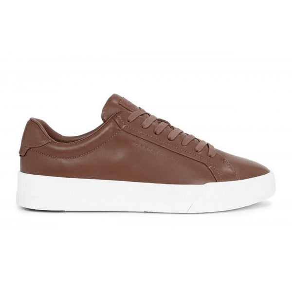 Tommy Hilfiger Court Best Cognac M shoes FM0FM05136GVI Cipő