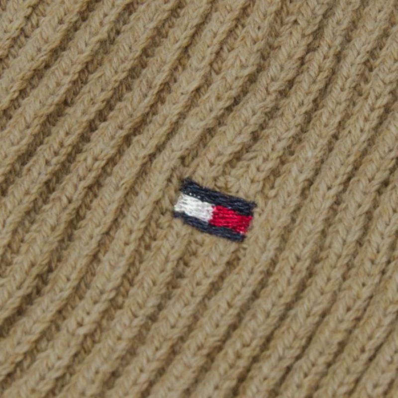 Tommy Hilfiger Essential W Scarf AW0AW13887 Ruházat