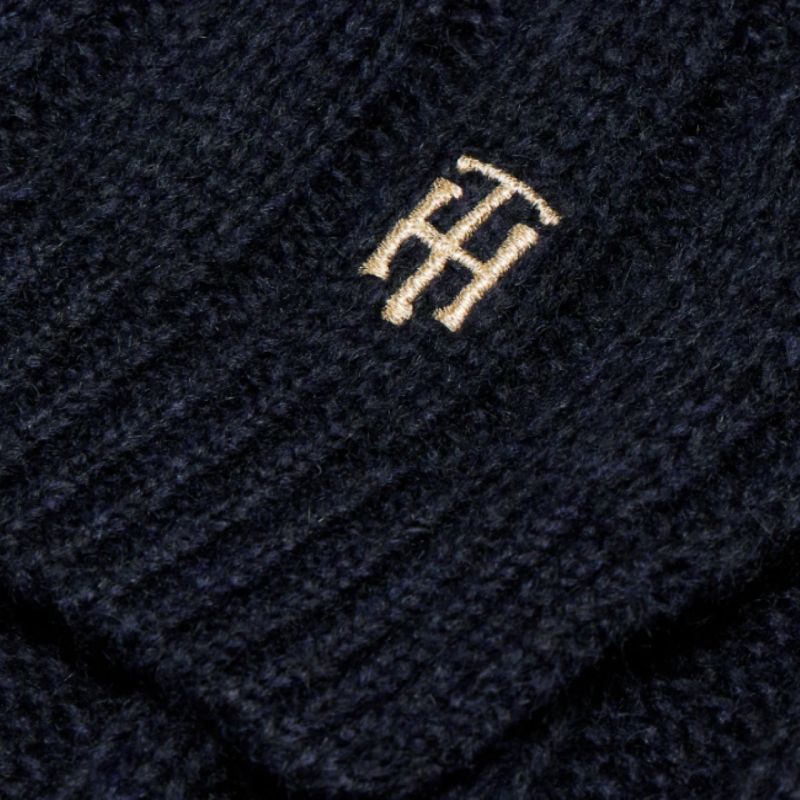 Tommy Hilfiger TH Timeless W scarf AW0AW13898 Ruházat