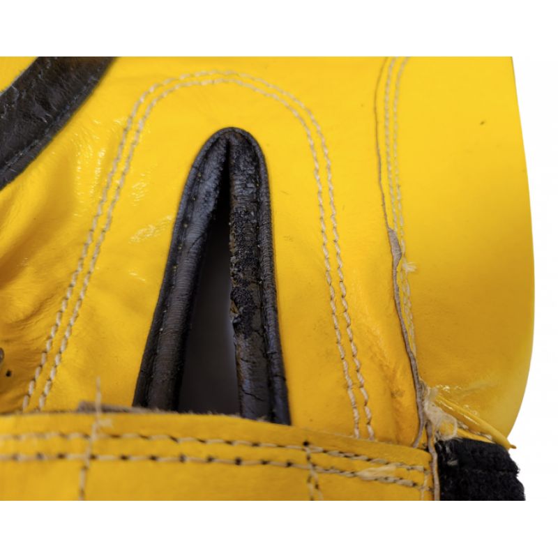 TOP TEN (W) FIGHT RTT-2 10 oz Black and sárga boxkesztyű