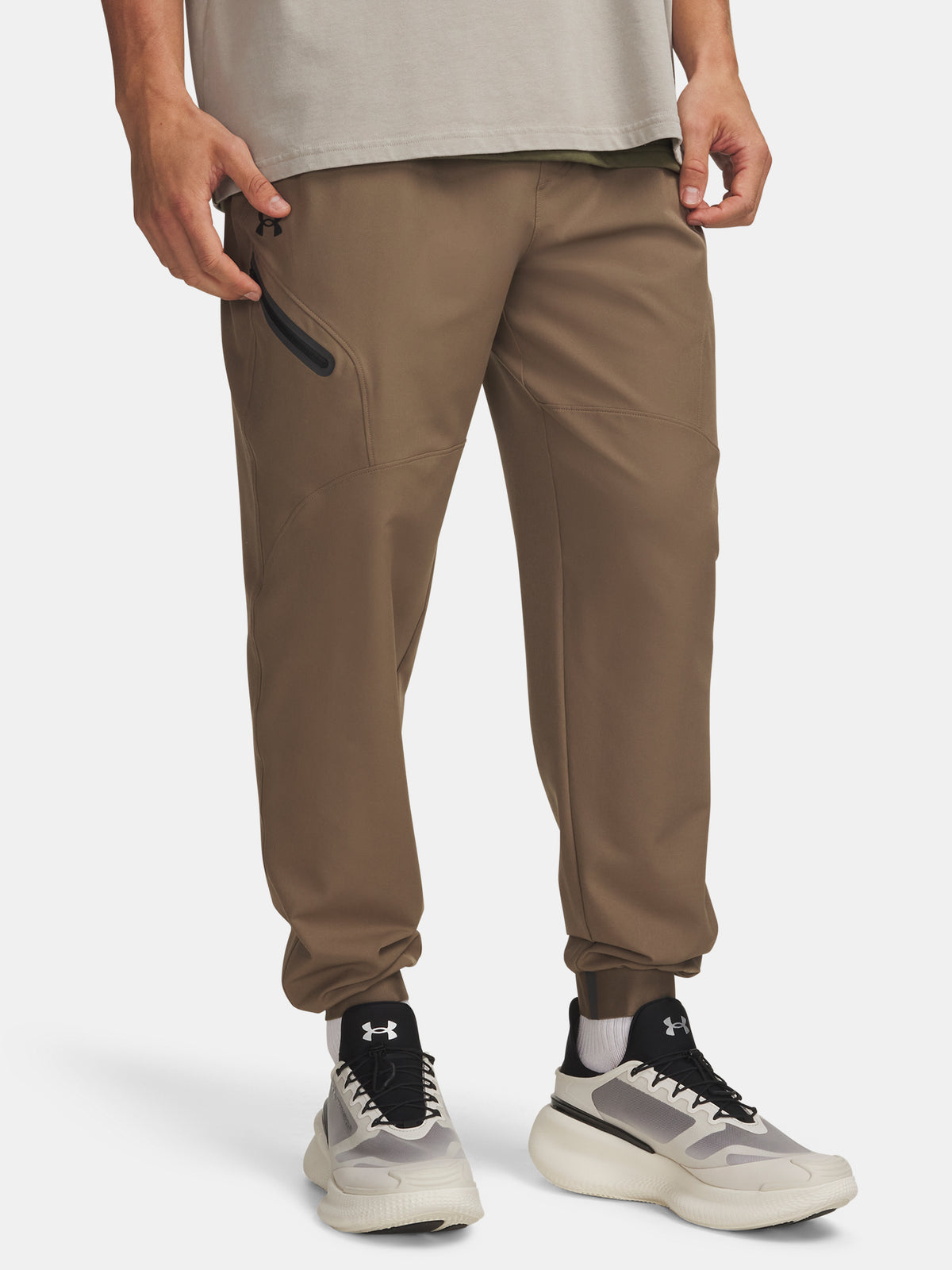 Under Armour Férfi melegítõ UA Unstoppable Woven Jogger barna nadrág