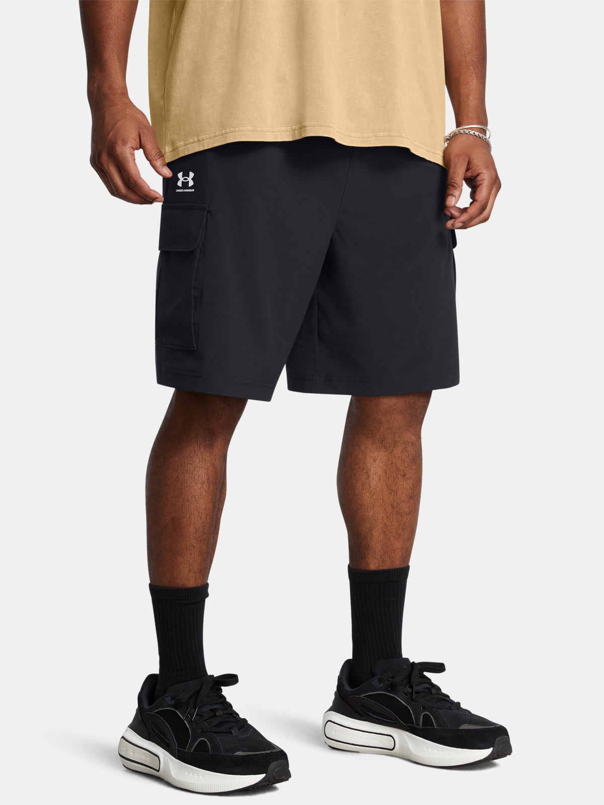 Under Armour Férfi rövidnadrág UA Vibe Woven Cargo short