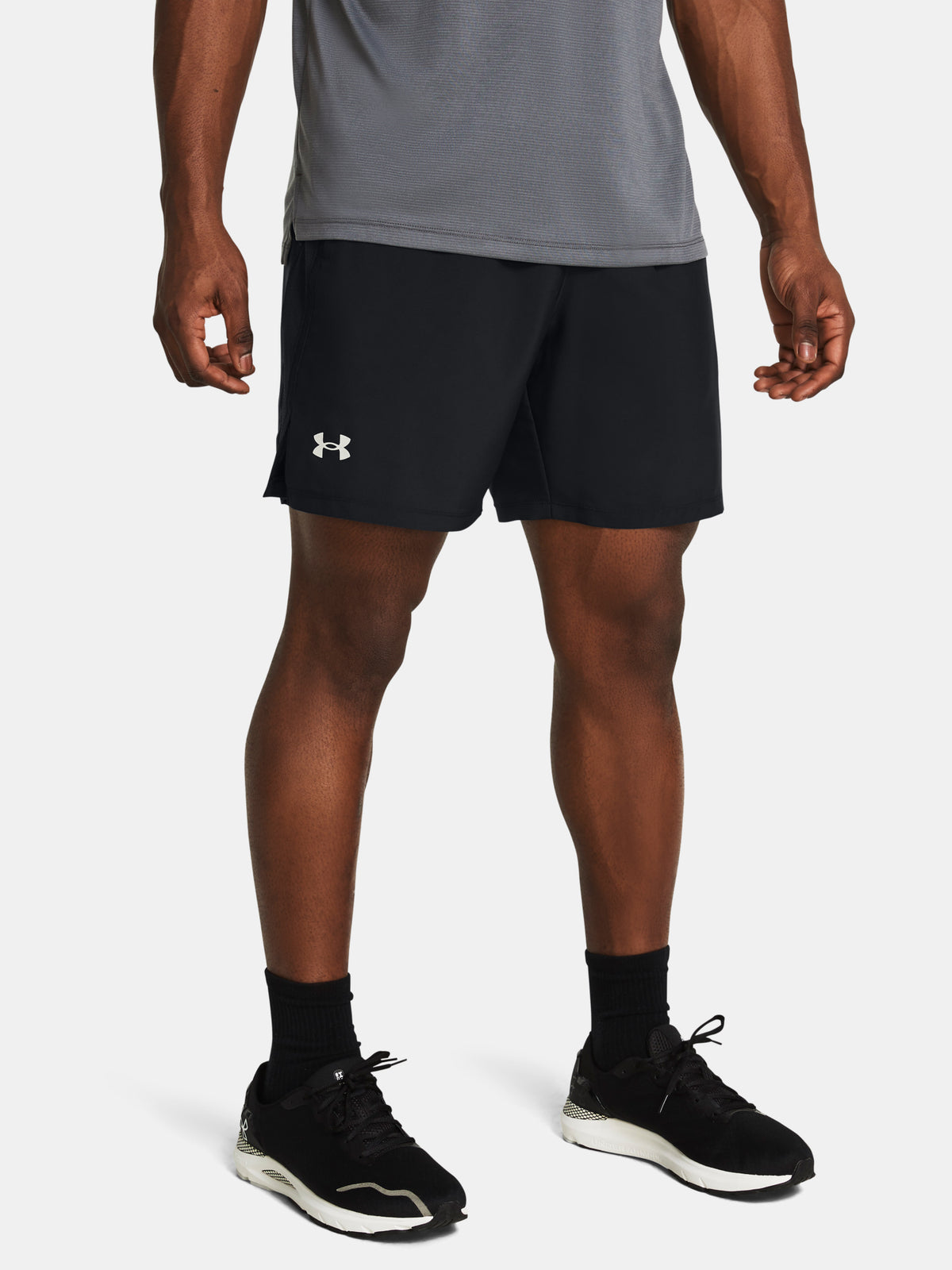 Under Armour Férfi Short UA LAUNCH 7\'\' UNLINED SHORTS (bélés nélküli) Short