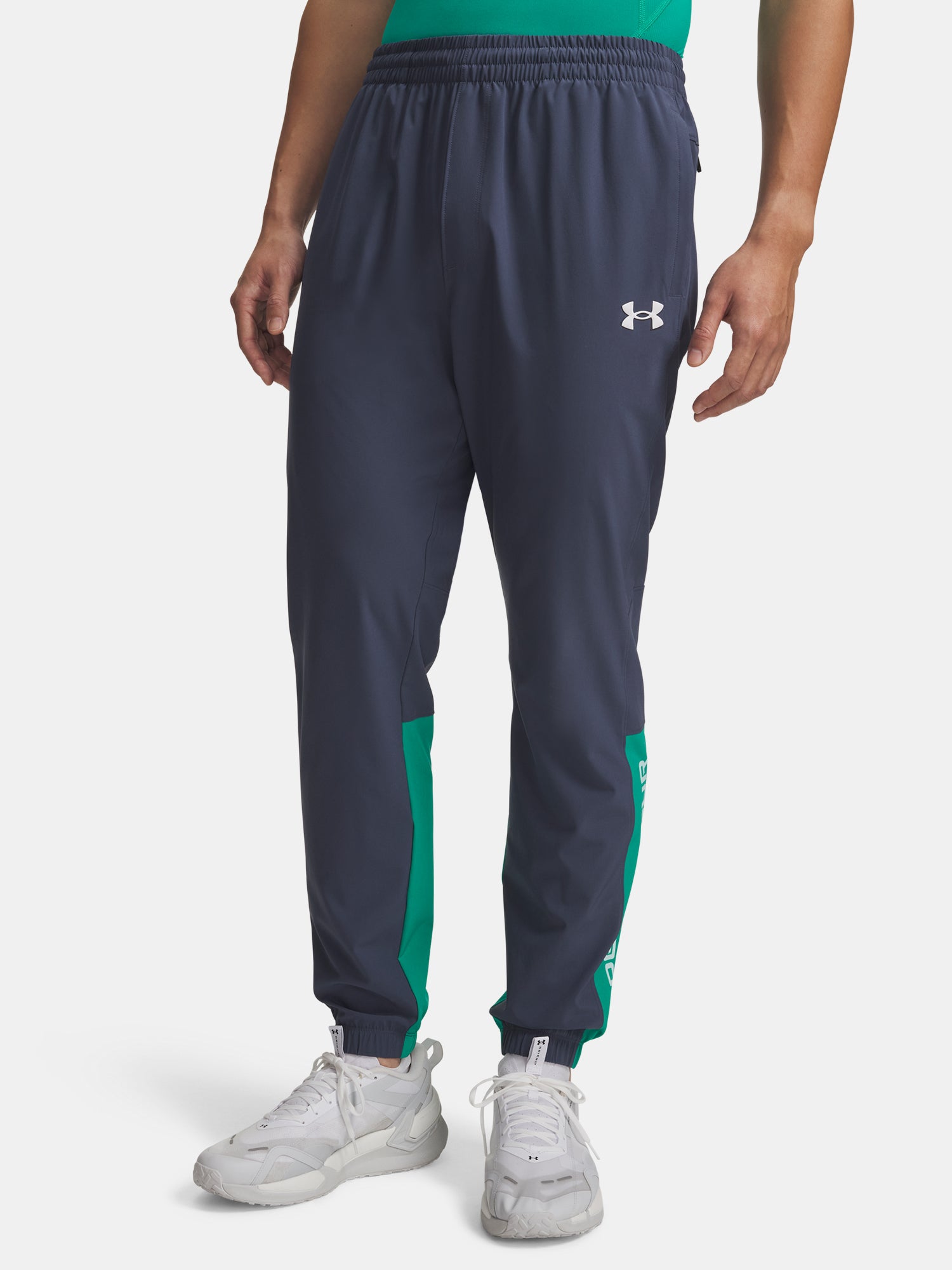 Under Armour Férfi sportnadrág UA Tech Utility Woven nadrág, szürke