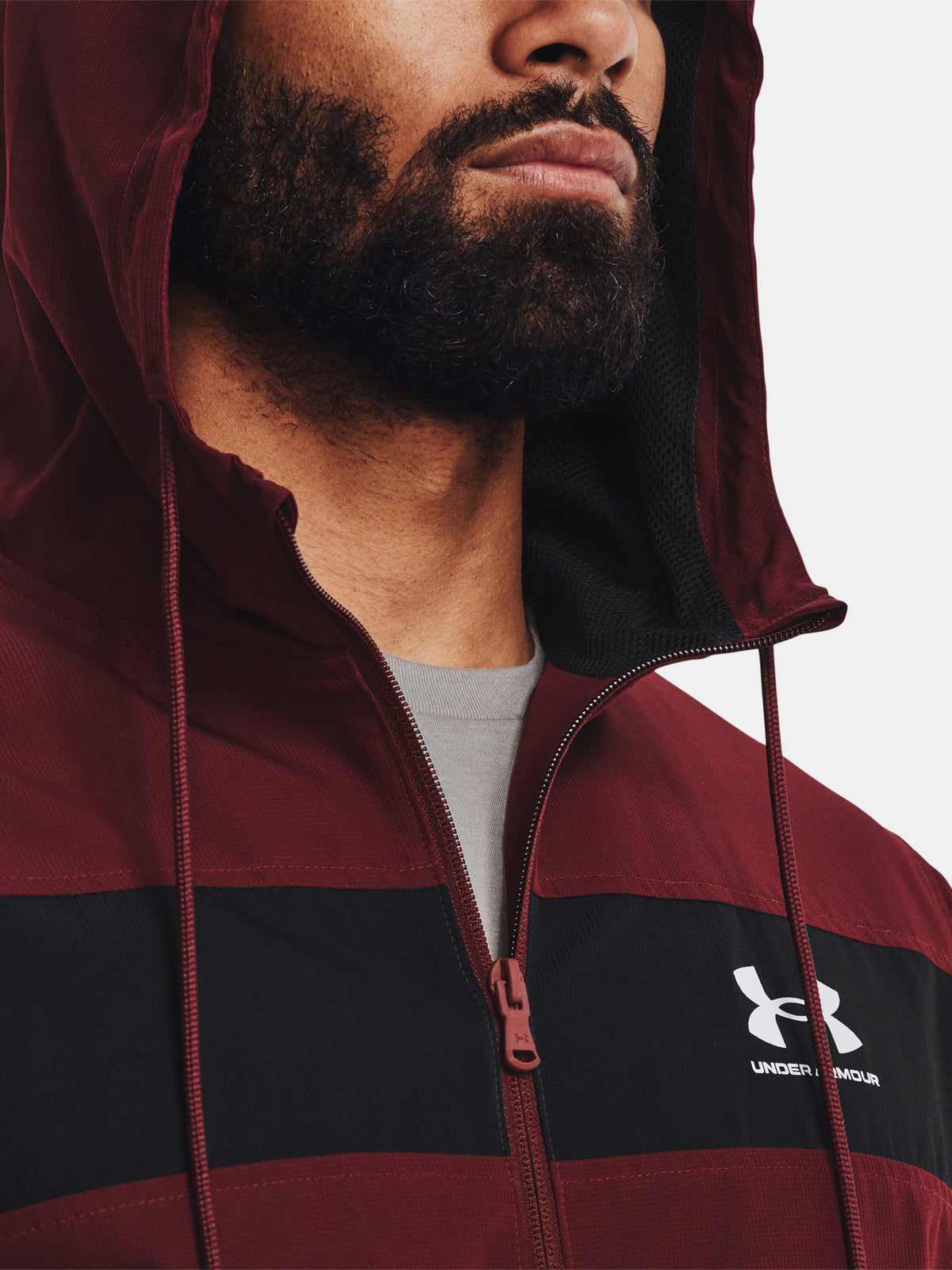 Under Armour Férfi UA SPORTSTYLE WINDBREAKER bordó kabát