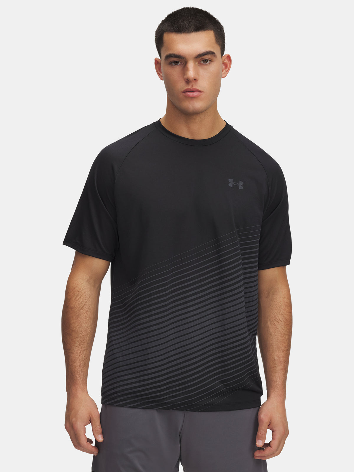 Under Armour Férfi UA Tech Fade SS-BLK póló 6005916-001