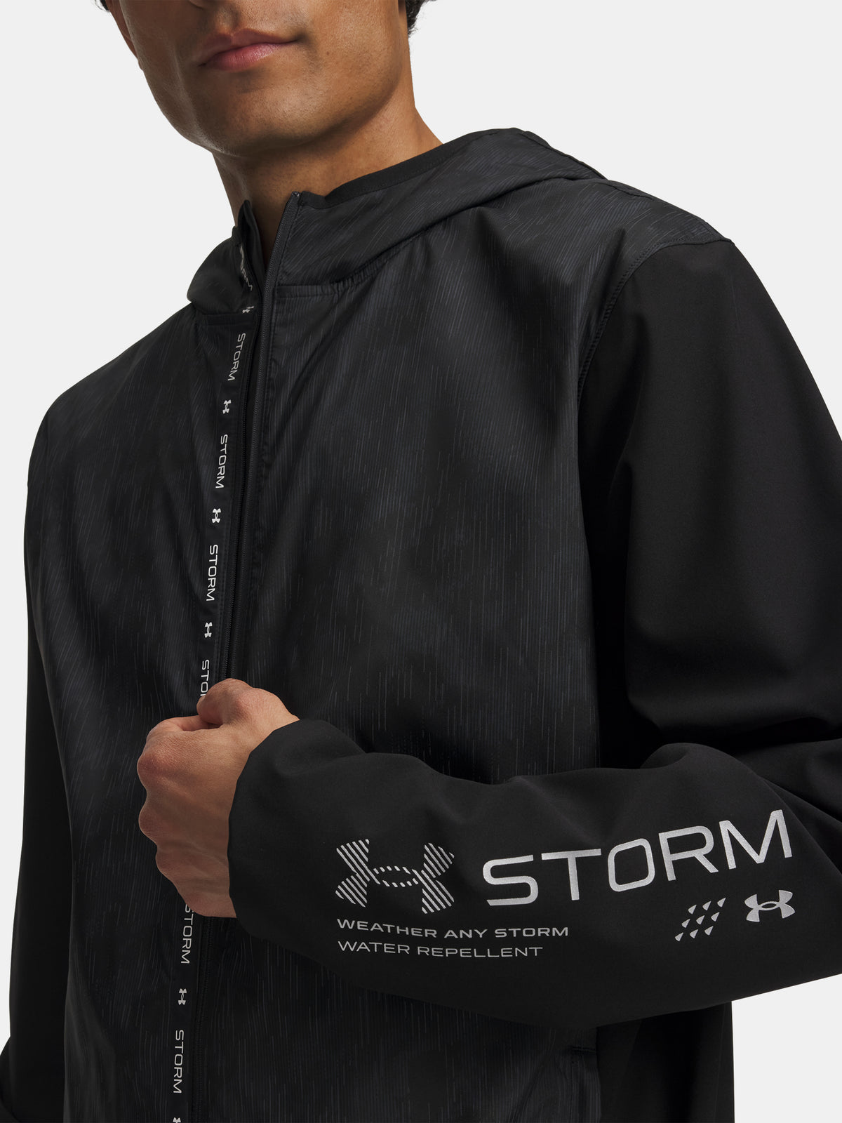 Under Armour Férfi UA Velociti CW STORM dzseki