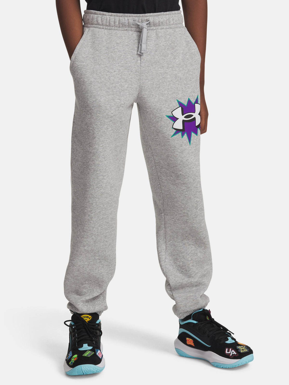 Under Armour Fiú UA B RIVAL FLC GRAPHICS JGR melegítõnadrág nadrág