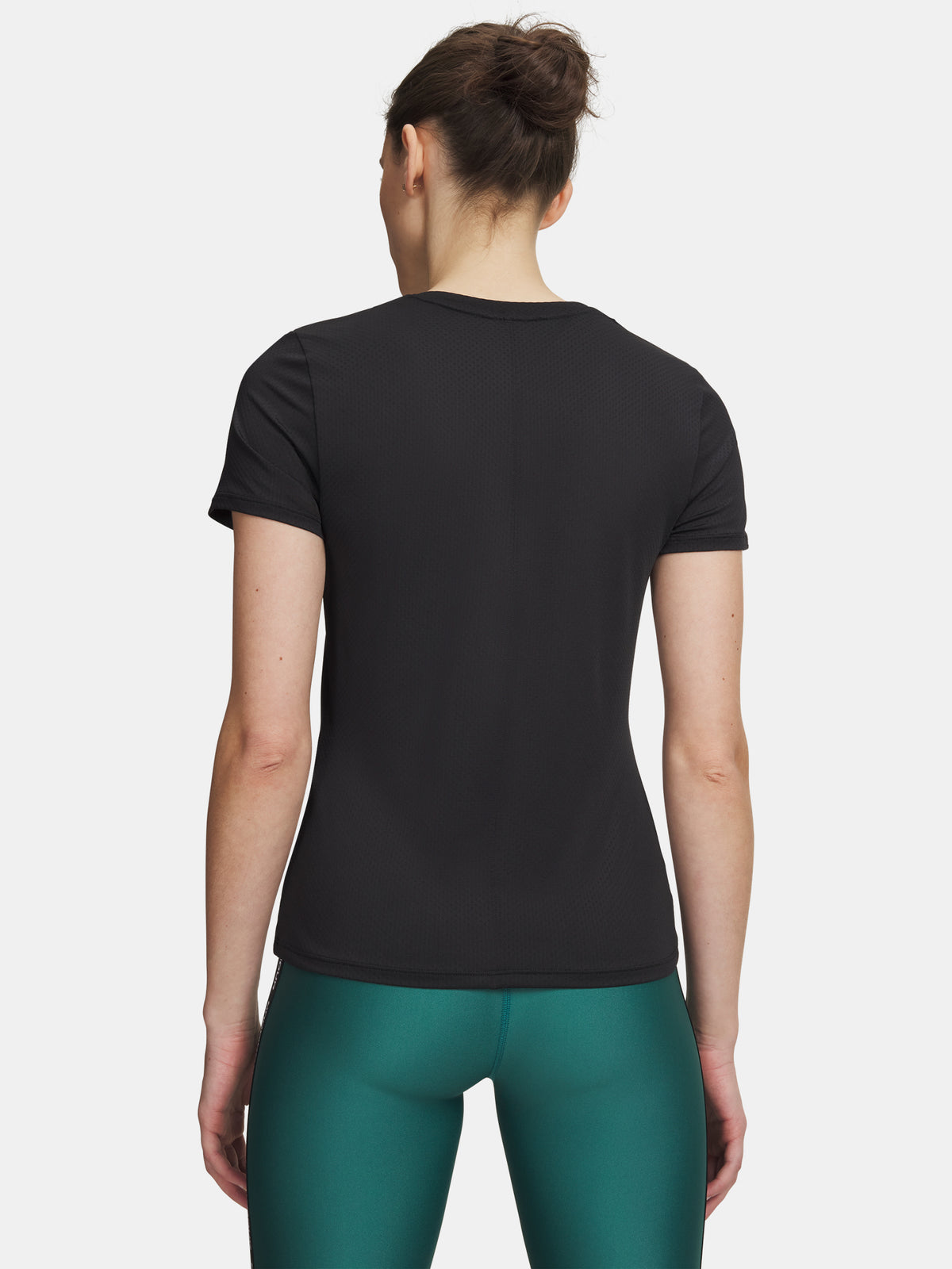 Under Armour Nõi Tech Mesh SS póló, fekete